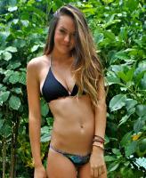 teen bikini Tahiti girls photoshopped