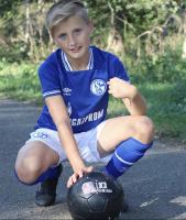 Gran Deluca Boy model / Soccer player