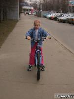 Аня и новый велосипед