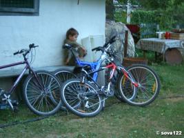 Данилка и велосипеды (18 июля 2006 г.)