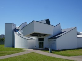 Vitra Design Museum - Plastic - Weil am Rhein - Вайль-ам-Райн / Germany - Германия
